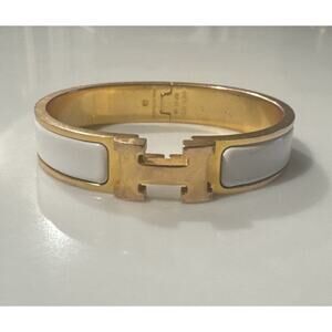 Hermès Clic H Bracelet PM White Enamel – 18k Gold Plated READ